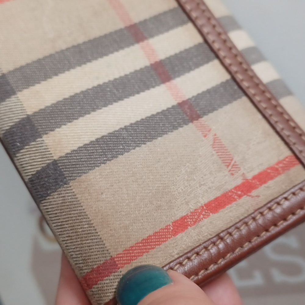 Vintage Burberry Nova Check Wallet - Picture 10 of 16